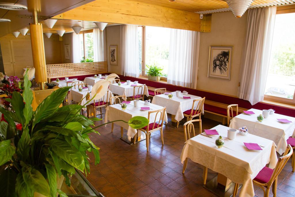 Albergo Benito Понте-нелле-Альпи Экстерьер фото